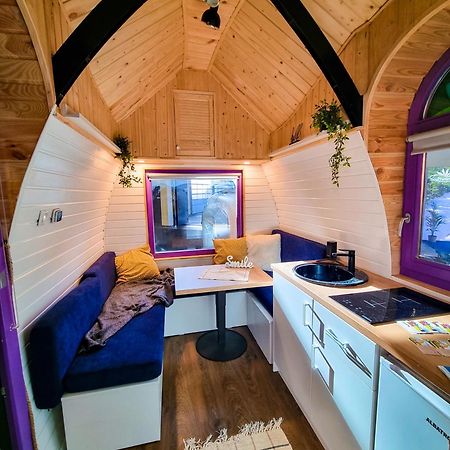 Downtown Tiny Houses Near Cismigiu Gardens بوخارست المظهر الخارجي الصورة