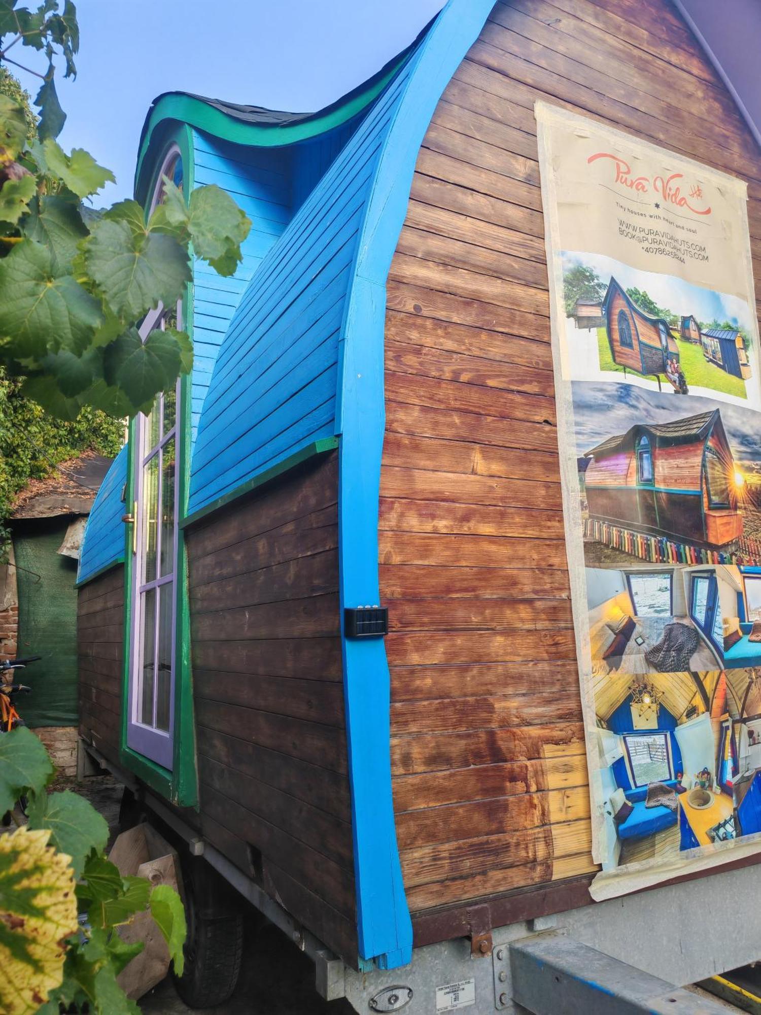 Downtown Tiny Houses Near Cismigiu Gardens بوخارست المظهر الخارجي الصورة