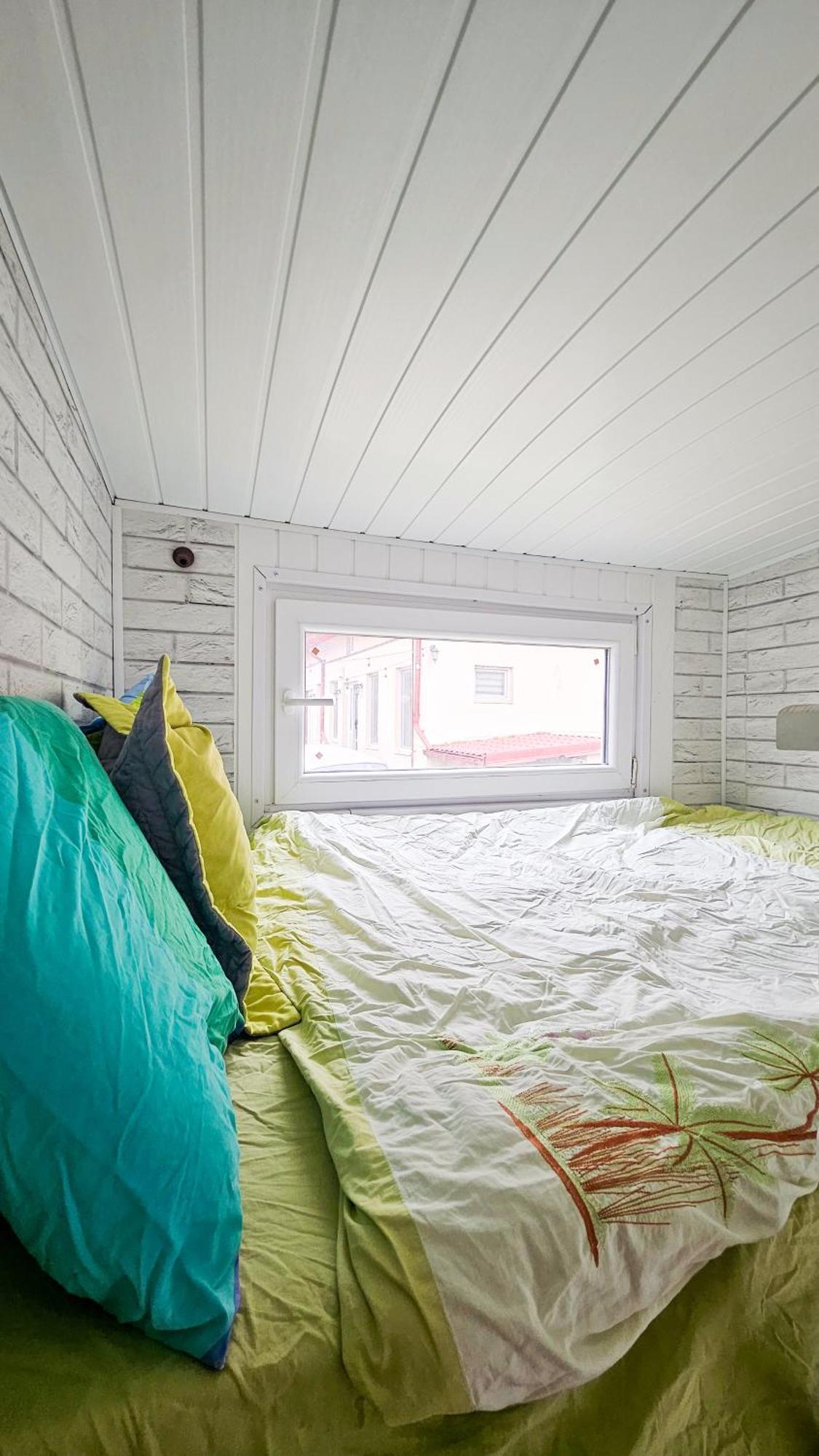 Downtown Tiny Houses Near Cismigiu Gardens بوخارست المظهر الخارجي الصورة