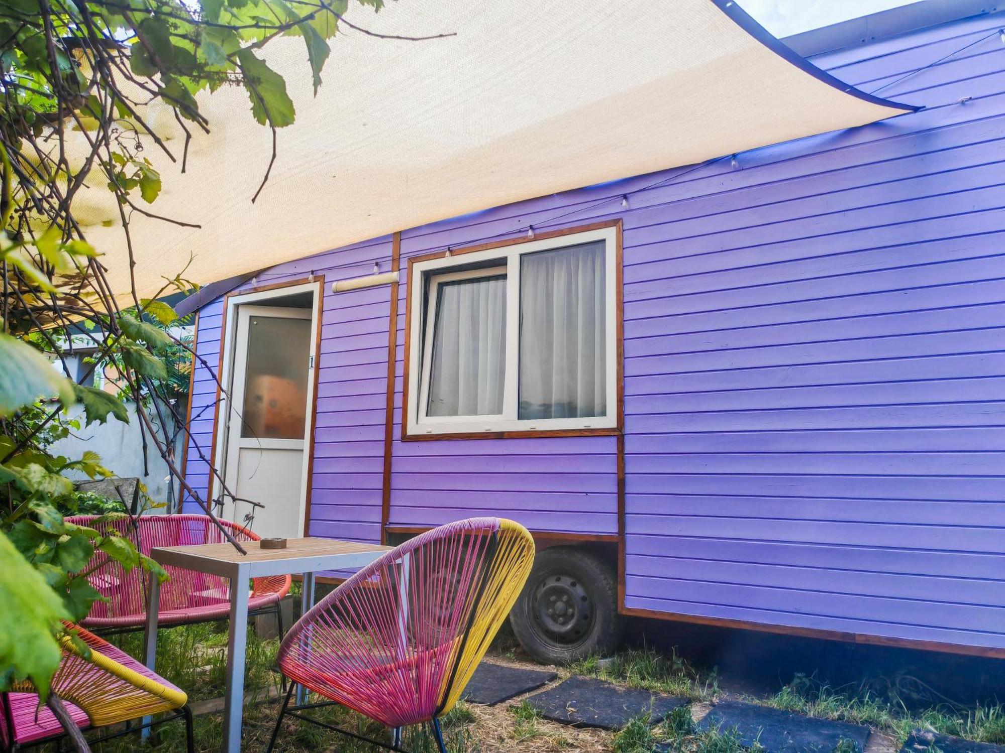 Downtown Tiny Houses Near Cismigiu Gardens بوخارست الغرفة الصورة